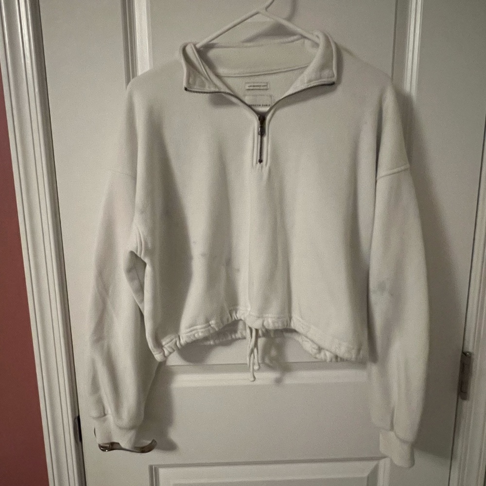 American Eagle cropped sweater